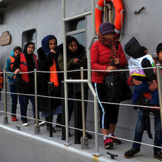 Πάνω από 150 μετανάστες και πρόσφυγες διασώθηκαν στη Μαύρη Θάλασσα