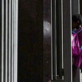 «Αγνοούνται» χρήματα δωρητών για την εκπαίδευση προσφύγων