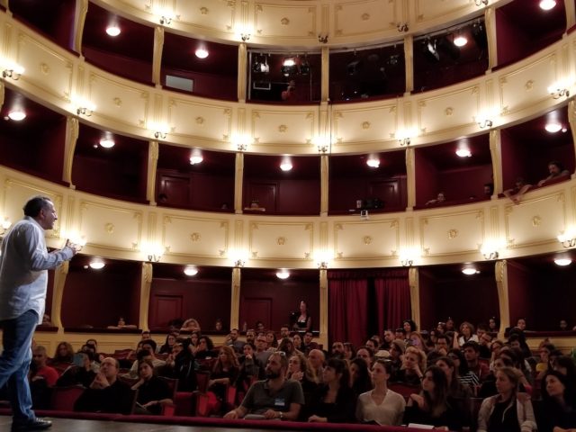 Τελικά, θα γίνει η Σύρος Χόλιγουντ;