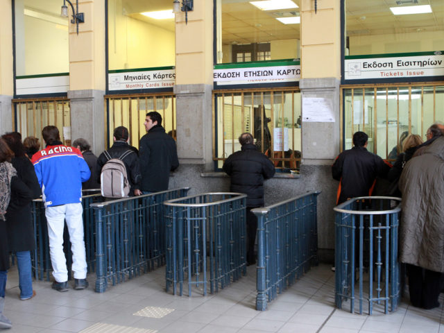 Σε λειτουργία από αύριο πρόσθετα εκδοτήρια ηλεκτρονικών καρτών για τα ΜΜΜ