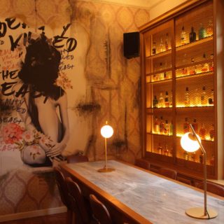 Το Beauty Killed The Beast είναι το νέο εντυπωσιακό μπαρ του Κεραμεικού