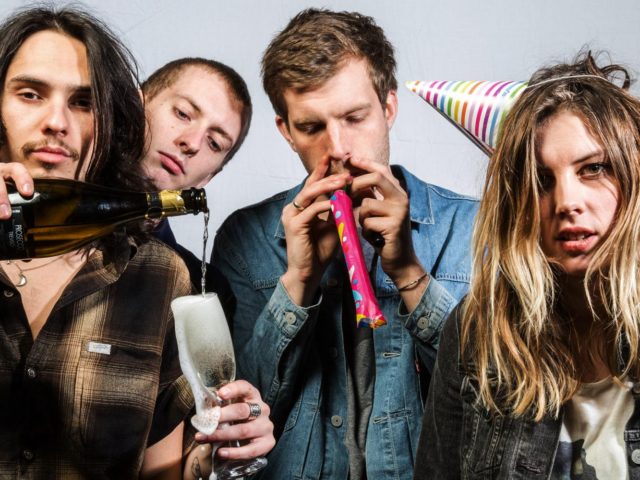 Wolf Alice – Visions Of A Life