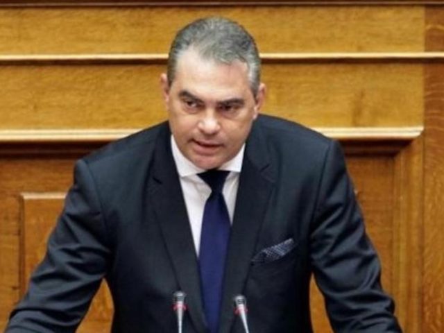 Βουλευτής της ΝΔ: Ο Θεός έπλασε τον Αδάμ και τον Γιώργο;