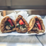 Πρόστιμο 9.000 € σε γνωστό σουβλατζίδικο στην Κυψέλη για παραπλάνηση