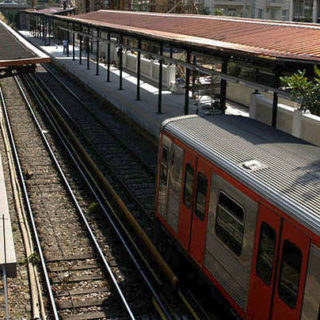 Στάση εργασίας στον ηλεκτρικό σιδηρόδρομο