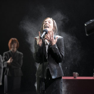 Στην πολιτική η φιλία κερδίζει τελικά το μίσος;