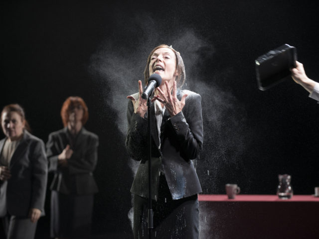 Στην πολιτική η φιλία κερδίζει τελικά το μίσος;