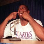 Σαν σήμερα ο Μάτζικ Τζόνσον αποκάλυψε ότι έχει AIDS