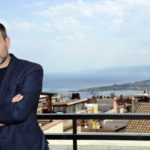 Δέκα γυναίκες κατηγορούν τον Ιταλό σκηνοθέτη και σεναριογράφο Φάουστο Μπρίτσι για σεξουαλικές παρενοχλήσεις