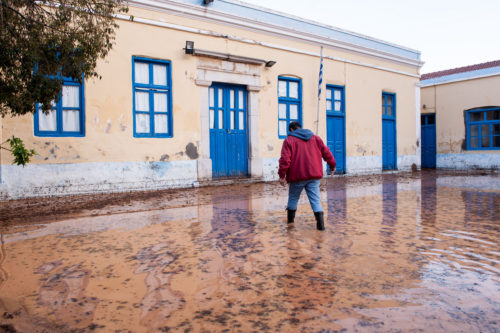 Οι ζημιές στο δίκτυο ηλεκτροδότησης από την κακοκαιρία