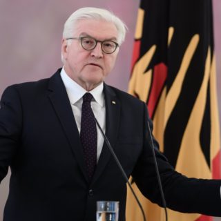 Γερμανία: «Η εντολή για σχηματισμό κυβέρνησης παραμένει», δήλωσε ο πρόεδρος Σταϊνμάιερ και κάλεσε τα κόμματα να αναλάβουν τις ευθύνες τους