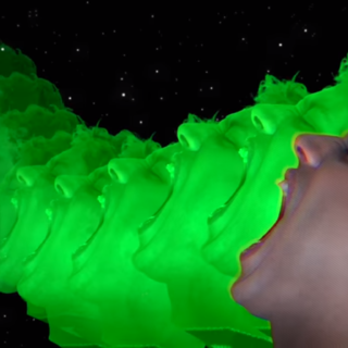 Στο νέο τους video clip, οι Bazooka «πυροβολούν» ακόρντα στη «Ζούγκλα»