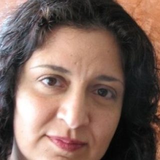 Η στιγμή, της Όλγας Ντέλλα