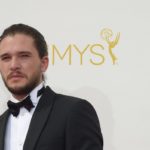 Ο «Τζον Σνόου» πιο κακοντυμένος άντρας του 2017 σύμφωνα με το περιοδικό GQ [ΕΙΚΟΝΕΣ]