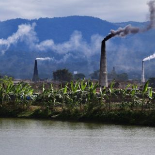 Ρύπανση από τα εργοστάσια Bricklin στην περιοχή Morigon