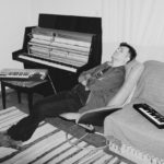 Τι έγραψε στο Facebook ο Φοίβος Δεληβοριάς για Τζίμη Πανούση, Νατάσα Μποφίλιου και Μαρίνα Σάττι;