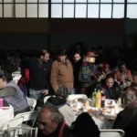 Ένα χριστουγεννιάτικο δείπνο αγάπης περιμένει τους άστεγους της Αθήνας