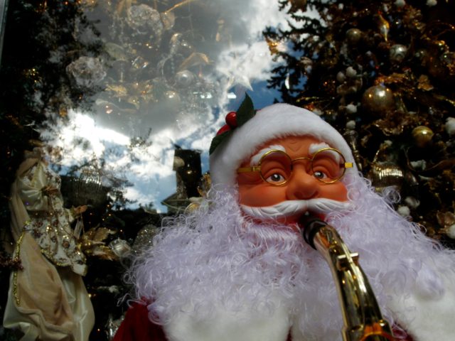 Από το Κομμωτήριο στο Καζίνο: Οι Ιστορίες Εκείνων που δεν Παίρνουν Άδεια τα Χριστούγεννα