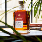 Κάθε χρόνο, το METAXA Private Reserve απελευθερώνεται σε μια μόνο παρτίδα και σε περιορισμένο αριθμό φιαλών
