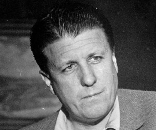 Στις 18 Δεκεμβρίου του 1904 γεννιέται ο Τζορτζ Στίβενς