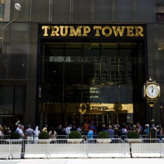 ΗΠΑ: Δύο τραυματίες από την πυρκαγιά στον Πύργο Τραμπ στο Μανχάταν, σύμφωνα με την Πυροσβεστική