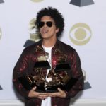Την χρονιά του αγώνα γυναικών τα Grammy σάρωσαν οι άντρες