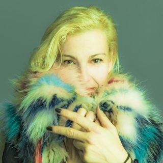 Η Μαρία Παπιδάκη γελάει πάντα  δυνατά με τις ταινίες της Ρένας Βλαχοπούλου