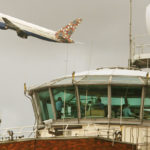 Δύο οχήματα ενεπλάκησαν σε “σοβαρό ατύχημα” στο αεροδρόμιο Χίθροου του Λονδίνου