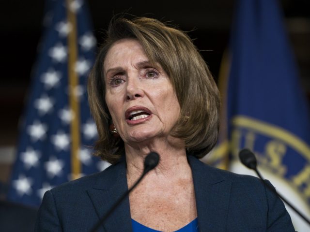 Νάνσι Πελόσι: Πρόταση για χρυσά μετάλλια στην Αστυνομία του Καπιτωλίου των ΗΠΑ