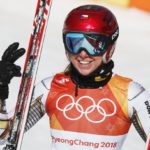 Αυτή η χρυσή Ολυμπιονίκης αρνήθηκε να βγάλει τα γυαλιά του σκι στην συνέντευξη τύπου για τον πιο ωραίο λόγο