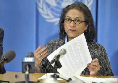 Πακιστάν: Έφυγε από τη ζωή η δικηγόρος και ακτιβίστρια υπέρ των ανθρωπίνων δικαιωμάτων Άσμα Τζαχάνγκιρ