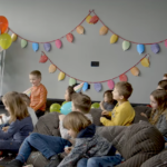 Μια ντουζίνα παιδιά δημοτικού πήραν συνέντευξη από τον Λίαμ Γκάλαχερ [ΒΙΝΤΕΟ]