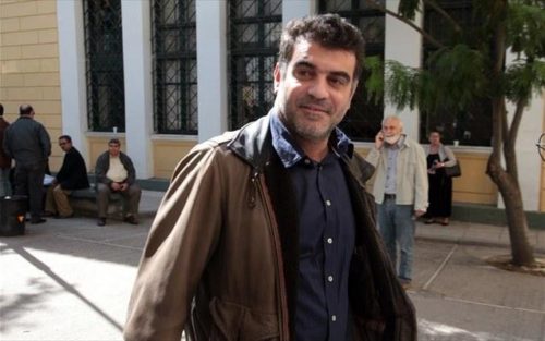 Συνελήφθη ο δημοσιογράφος Κώστας Βαξεβάνης