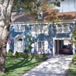 Το μπλε σπίτι από την ταινία ”Lady Bird” είναι το νέο τουριστικό αξιοθέατο του Σακραμέντο