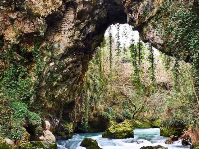 Κατέρρευσε το Θεογέφυρο, ένα από τα γνωστότερα μνημεία της Ηπείρου