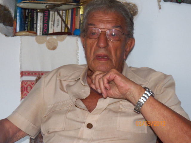 Πέθανε ο καθηγητής Βασίλης Φίλιας