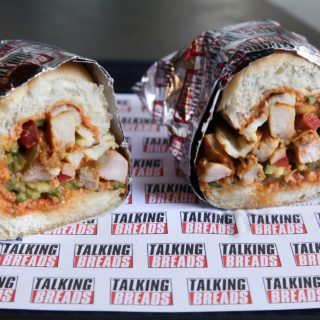 Talking Breads: Αν Έτρωγε ο David Byrne street food στα Εξάρχεια…