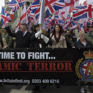 Το Facebook κατέβασε την σελίδα του βρετανικού ακροδεξιού κόμματος Britain First