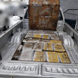 Φλώρινα: Αντί για ντομάτες το αγροτικό είχε 60 κιλά ινδικής κάνναβης