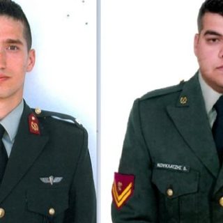 Τουρκία: Να παραμείνουν προφυλακισμένοι οι δύο Έλληνες στρατιωτικοί, αποφάσισε το τουρκικό δικαστήριο