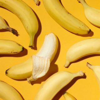 Βράσε μία μπανάνα, πιες το νερό και δες τι θα συμβεί με τον ύπνο σου
