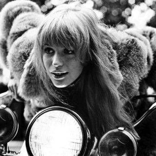 Ένα ντοκιμαντέρ για τη Marianne Faithfull