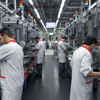 Η γερμανική βιομηχανία προειδοποιεί τον Ντόναλντ Τραμπ