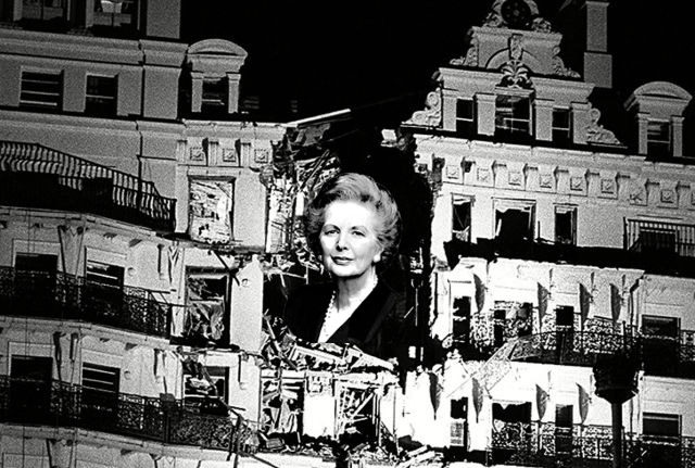 Πώς ο Τζόναθαν Λη, με φόντο την βόμβα εναντίον της Θάτσερ, έγραψε ένα από τα πιο ανθρώπινα μυθιστορήματα των τελευταίων ετών…