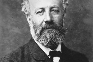 Στις 24 Μαρτίου του 1905 πεθαίνει ο Ιούλιος Βερν