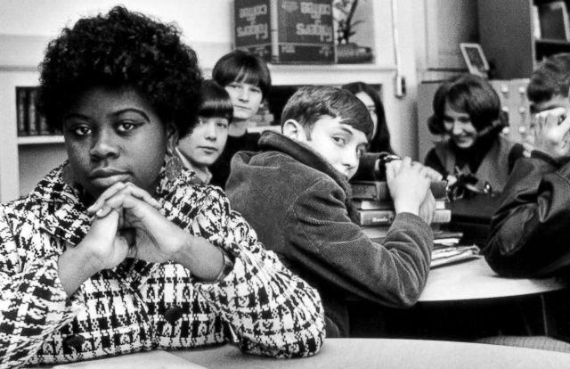 Πέθανε σε ηλικία 76 ετών το κορίτσι που έβαλε τέλος στον φυλετικό διαχωρισμό στα σχολεία των ΗΠΑ