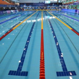 Aπίστευτο παγκόσμιο ρεκόρ κατέρριψε ένας 99χρονος Αυστραλός κολυμβητής!