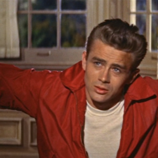 Πόσα χρήματα θα δίνατε για το θρυλικό τζάκετ του Τζέιμς Ντιν στην ταινία «Επαναστάτης Χωρίς Αιτία»;