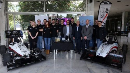 Δύο πλήρως ηλεκτροκίνητα μονοθέσια οχήματα από τους φοιτητές του Πανεπιστημίου Πατρών