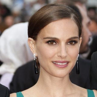 Η Νάταλι Πόρτμαν αρνήθηκε να βραβευτεί από το Ισραήλ μετά τις δολοφονίες Παλαιστινίων